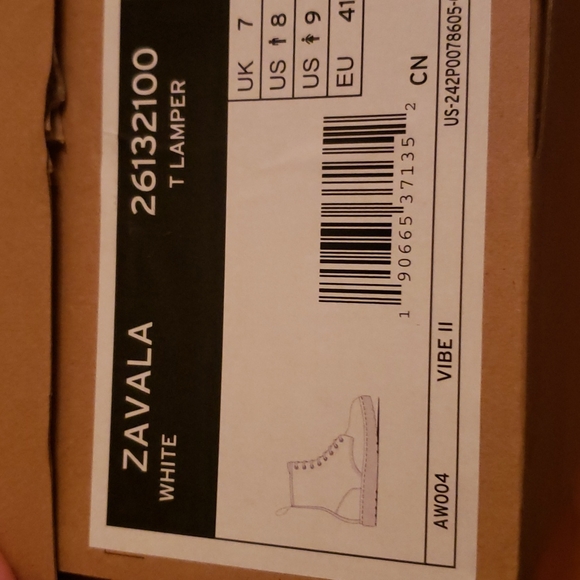 Dr Martens boots - Picture 2 of 3